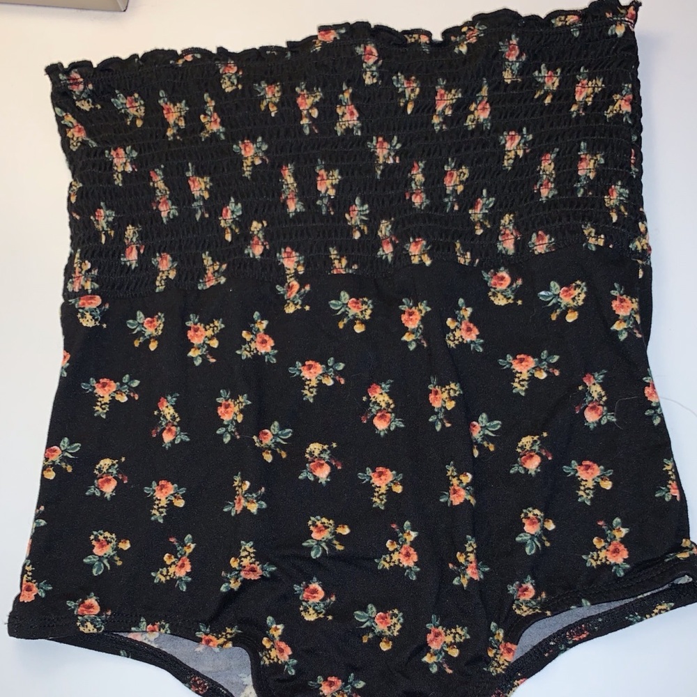 Sleeveless bodysuit